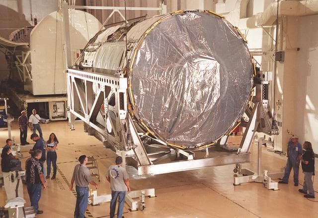 NASA image: KSC00pp0835
