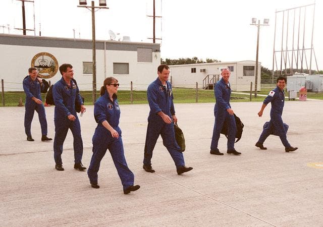 KSC00pp0942