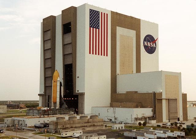 NASA image: KSC00pp1111