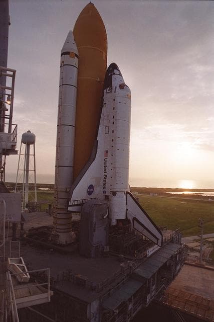NASA image: KSC00pp1123