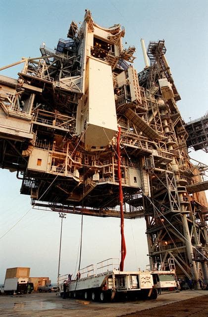 NASA image: KSC00pp1124
