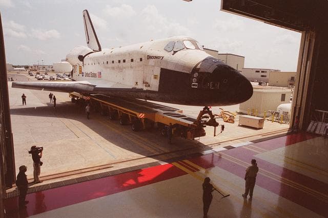 NASA image: KSC00pp1192