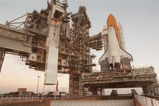 NASA image: KSC00pp1355