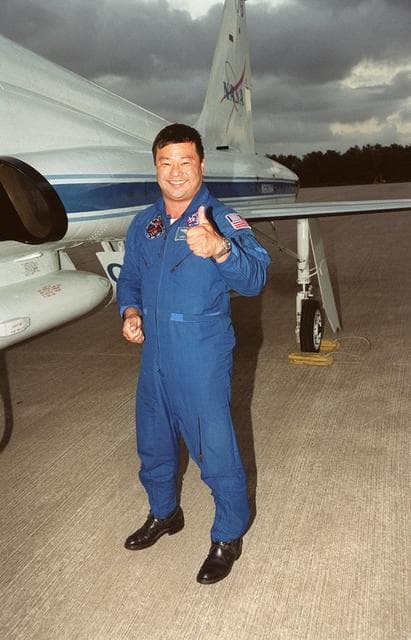 NASA image: KSC00pp1464
