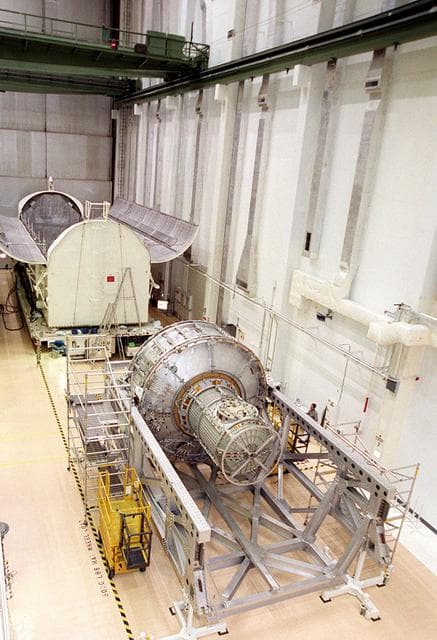 NASA image: KSC00pp1497