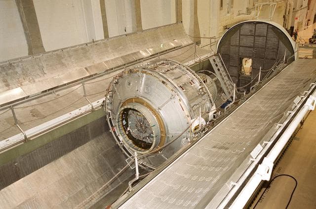 NASA image: KSC00pp1506
