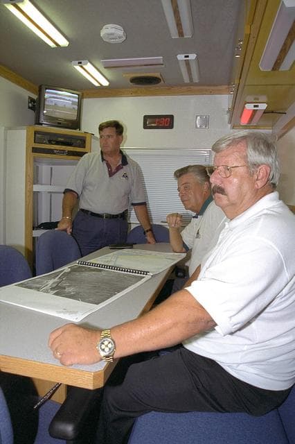 NASA image: KSC00pp1574