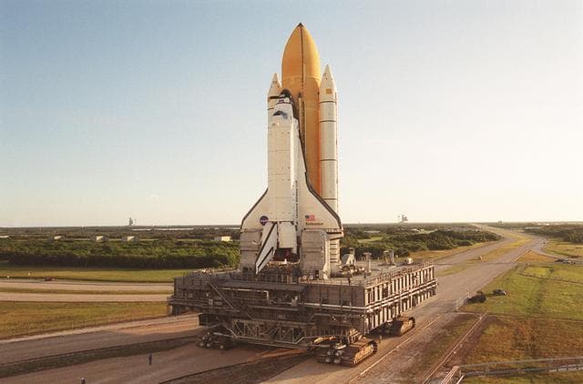 NASA image: KSC00pp1624