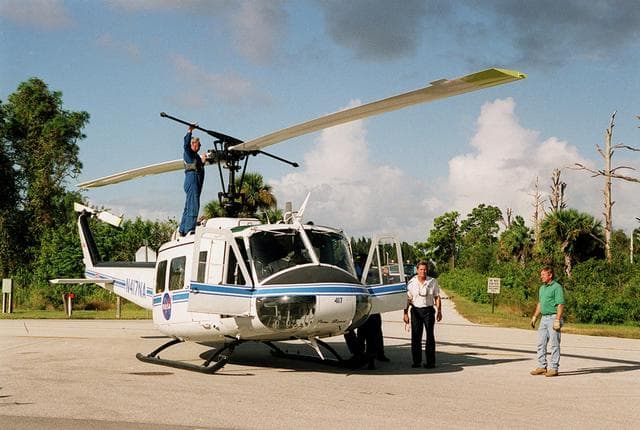 NASA image: KSC00pp1796