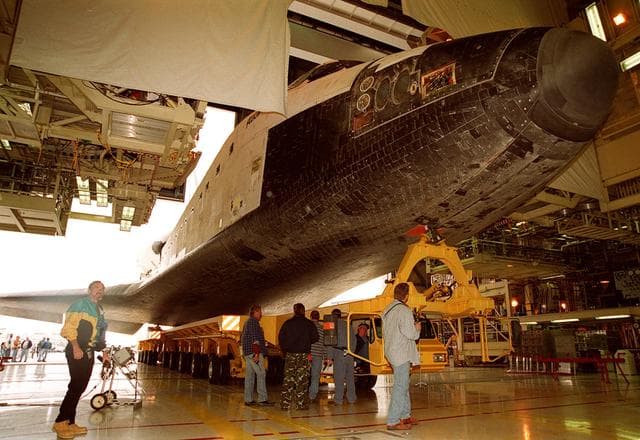 NASA image: KSC00pp1824