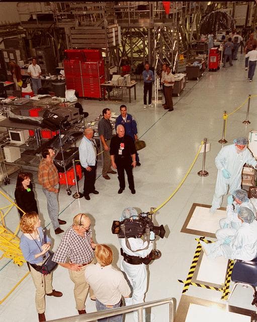 NASA image: KSC00pp1921