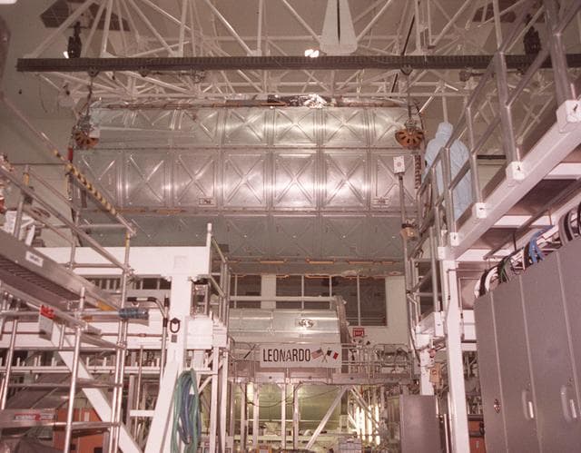 NASA image: KSC00pp1937
