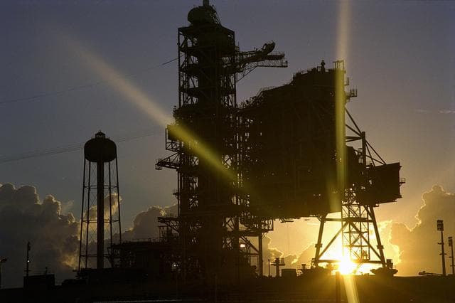 NASA image: KSC00spn001