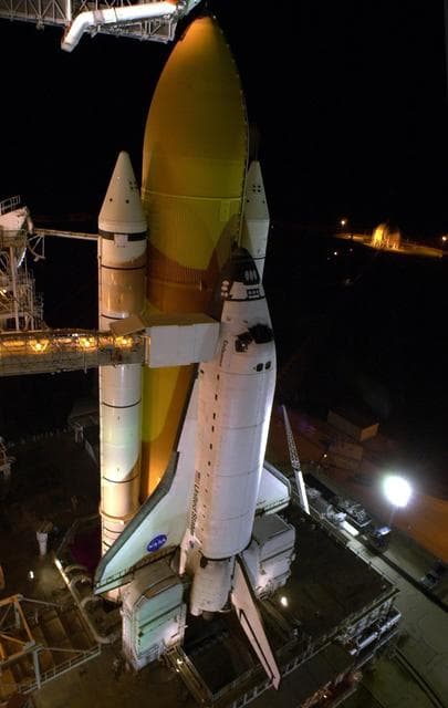 NASA image: KSC01PD1744