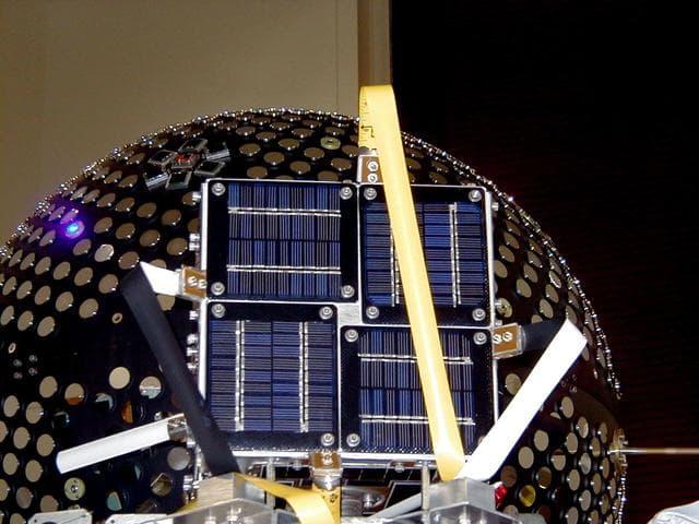 NASA image: KSC01kodi066