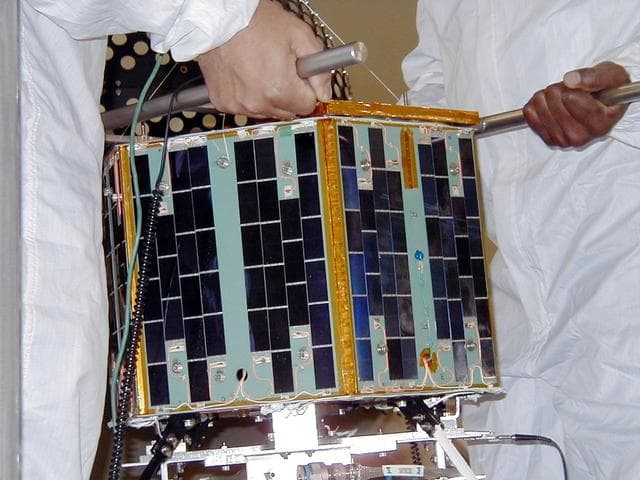 NASA image: KSC01kodi071