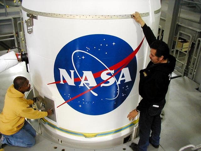 NASA image: KSC01kodi079