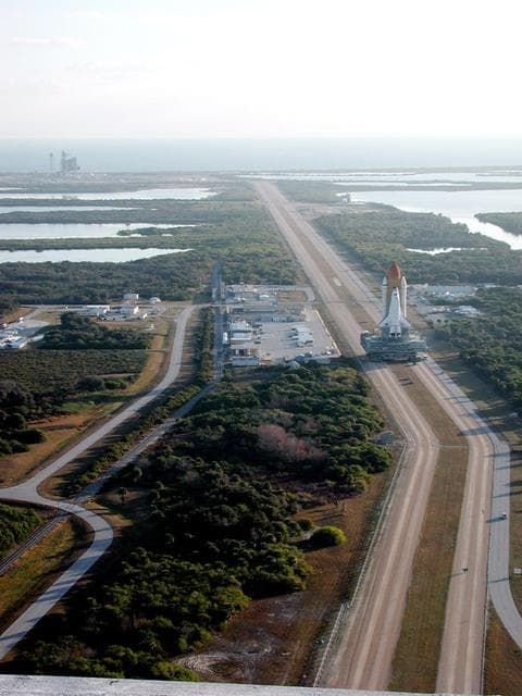 NASA image: KSC01padig031