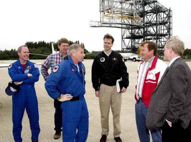 NASA image: KSC01padig040