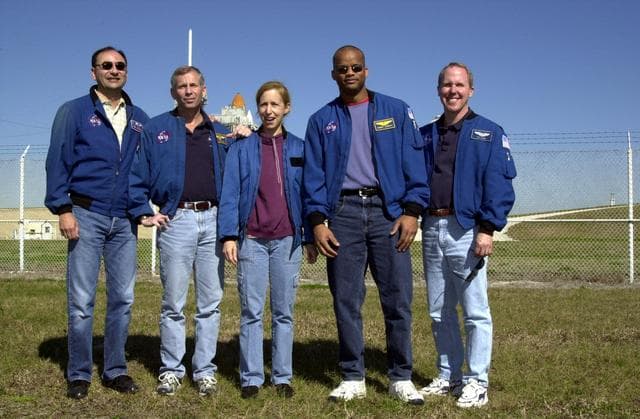 NASA image: KSC01padig050