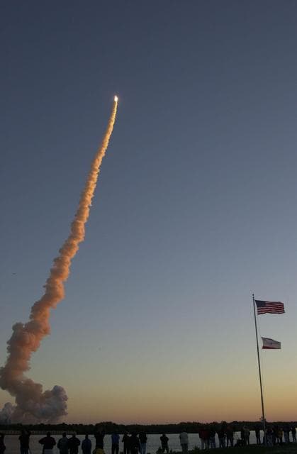NASA image: KSC01padig148