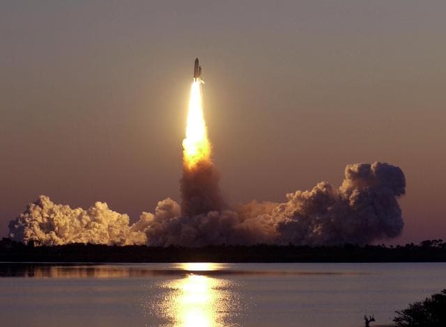 NASA image: KSC01padig151