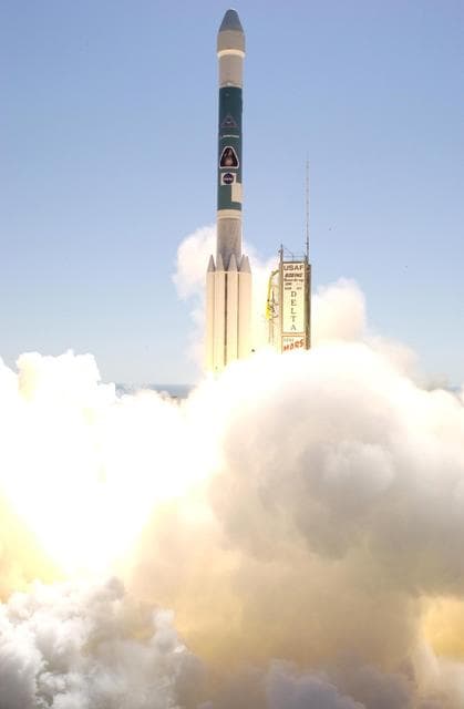 NASA image: KSC01padig183