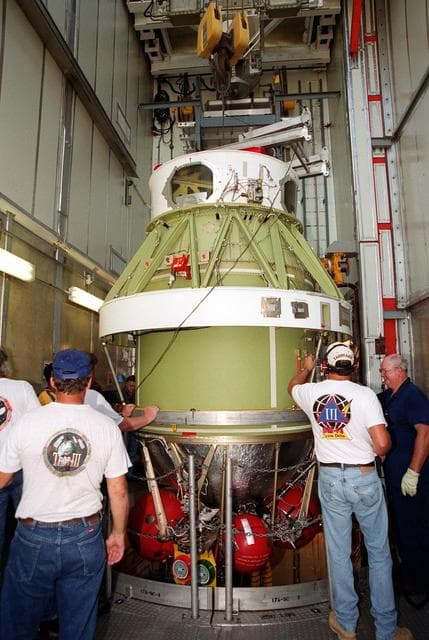 NASA image: KSC01pd1132