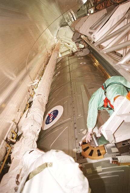 NASA image: KSC01pp0064