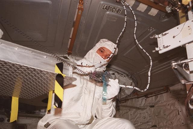 NASA image: KSC01pp0084