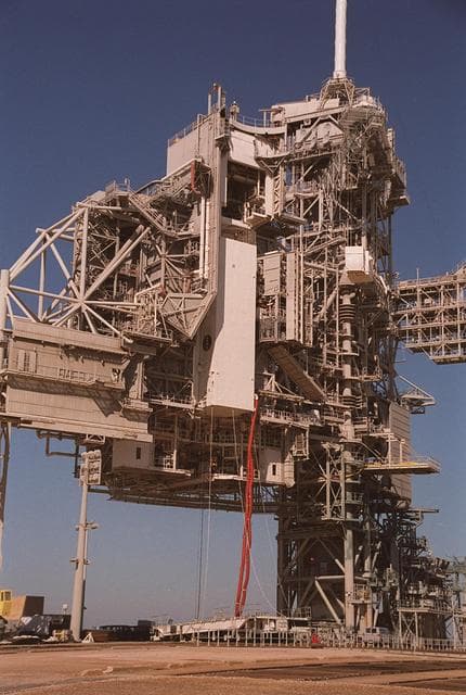 NASA image: KSC01pp0087