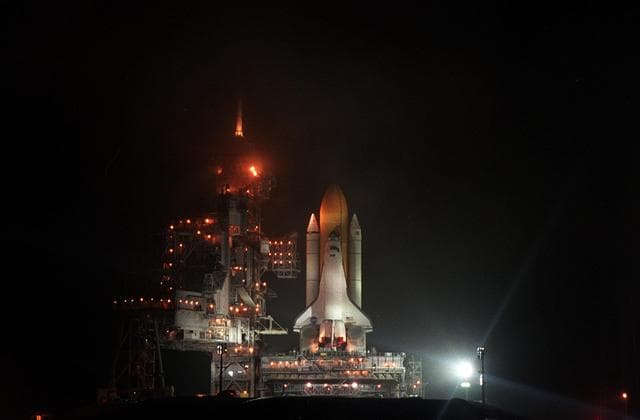 NASA image: KSC01pp0132