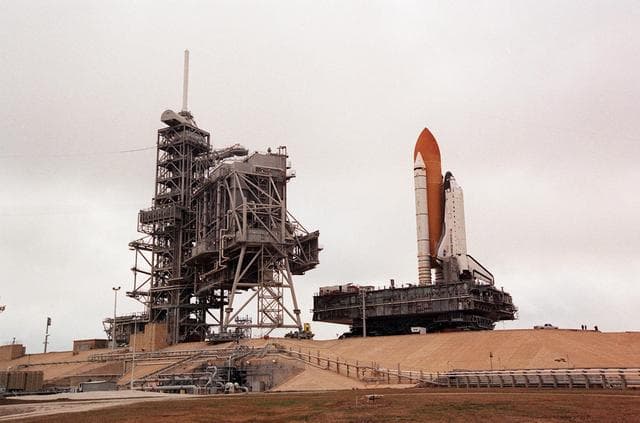 NASA image: KSC01pp0134
