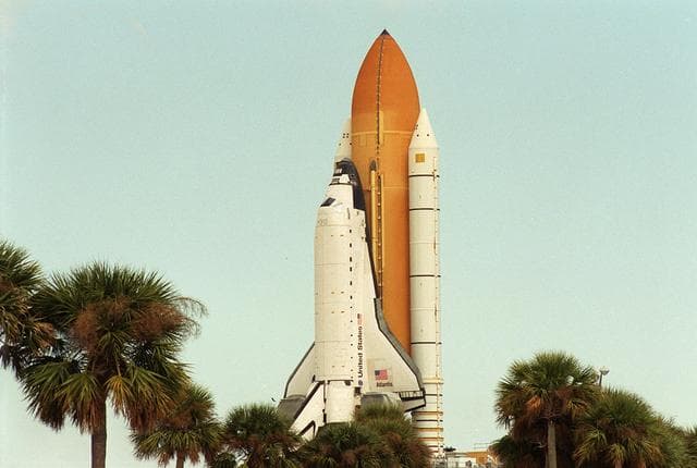 NASA image: KSC01pp0137