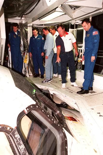NASA image: KSC01pp0162