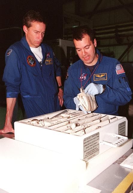 NASA image: KSC01pp0168