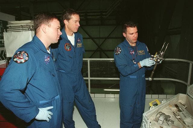NASA image: KSC01pp0170