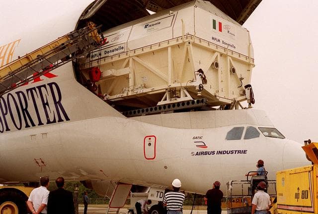 NASA image: KSC01pp0238