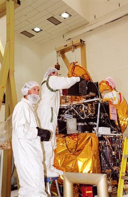 NASA image: KSC01pp0264