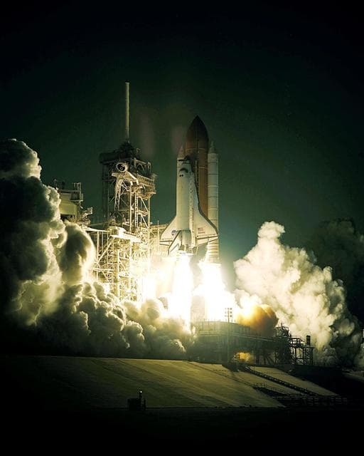 NASA image: KSC01pp0285