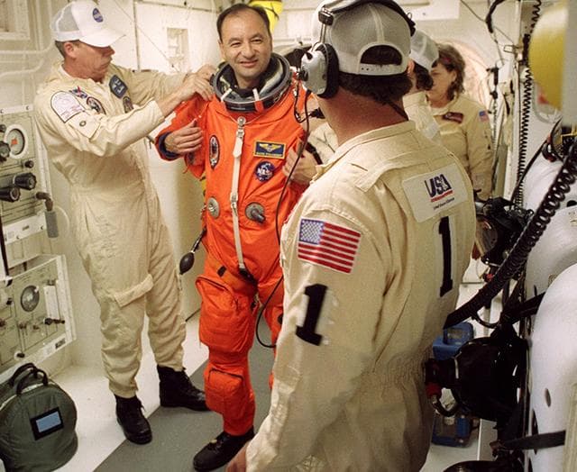 NASA image: KSC01pp0293