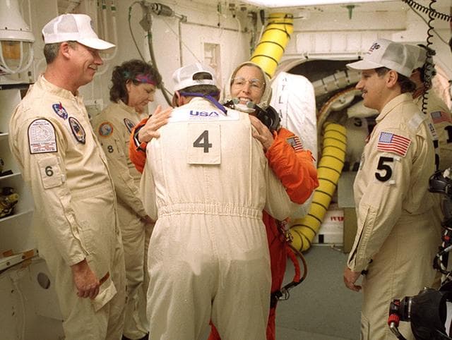 NASA image: KSC01pp0295