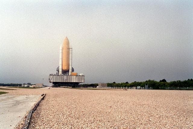 NASA image: KSC01pp0297