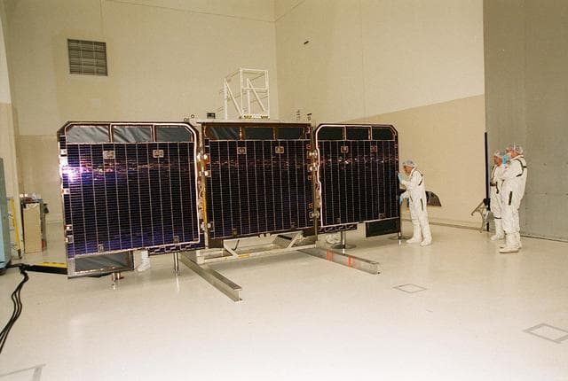 NASA image: KSC01pp0365