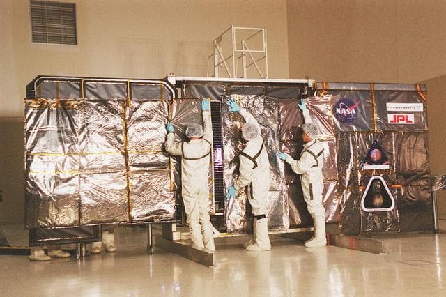 NASA image: KSC01pp0369