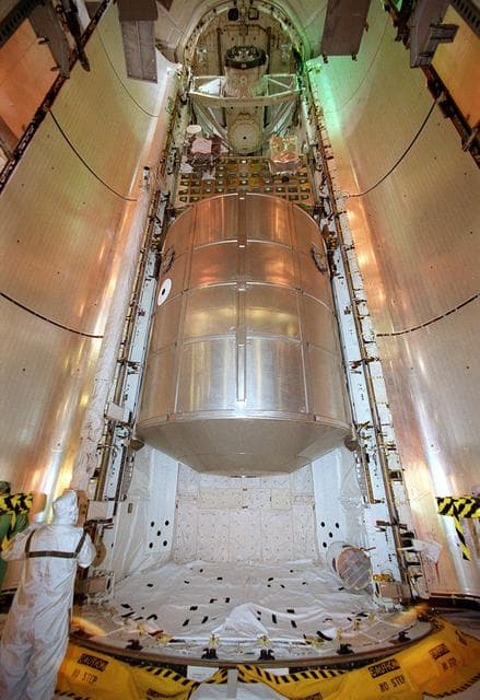 NASA image: KSC01pp0409