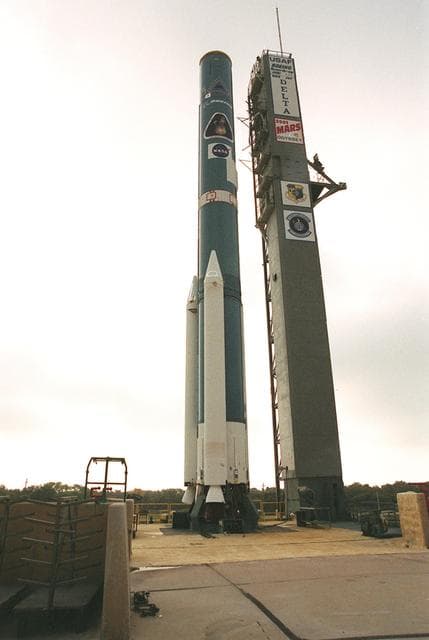 NASA image: KSC01pp0416