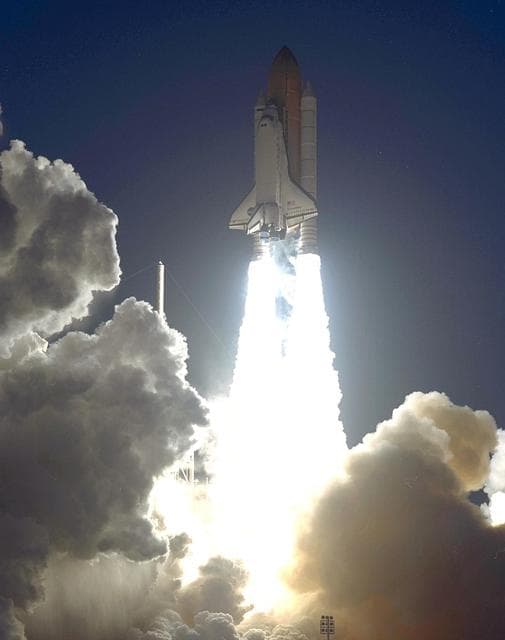 NASA image: KSC01pp0447