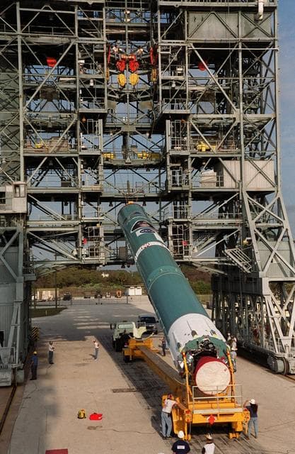 NASA image: KSC01pp0458