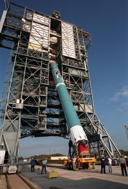 NASA image: KSC01pp0461